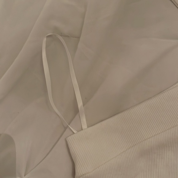 SHEIN White Criss Cross Top - Picture 5 of 5